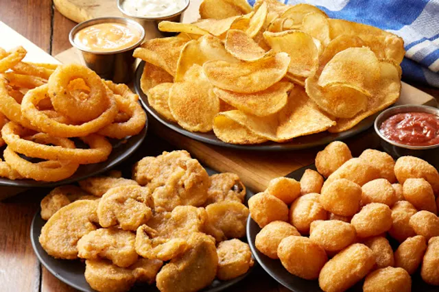 Zaxby's Chicken Fingers & Buffalo Wings