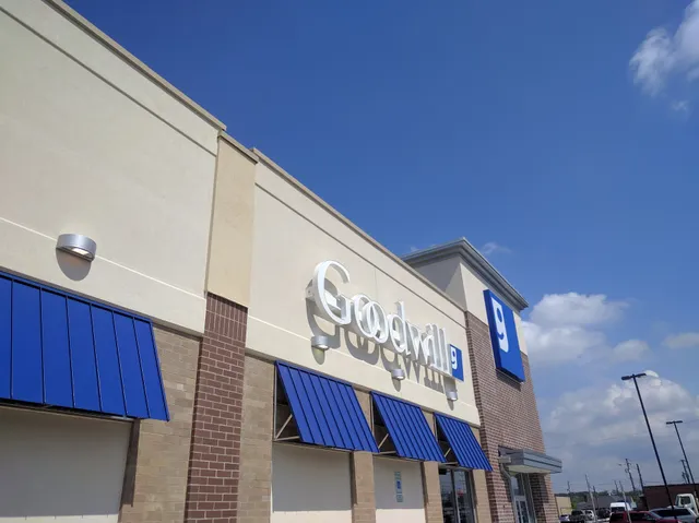 Goodwill Mayfield Heights