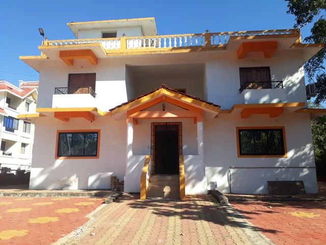 OYO 13914 Graceful studio