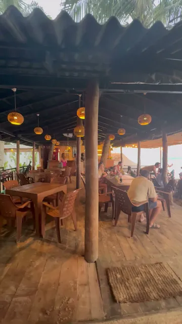 Dream Cabana - Rooms, Restaurant, Rope Swing, swimming beach and free sunbeds