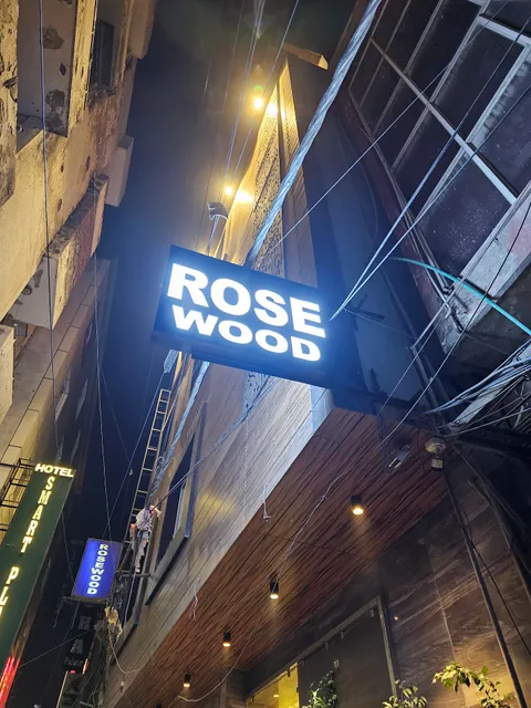 Hotel Rosewood Near Delhi Airport