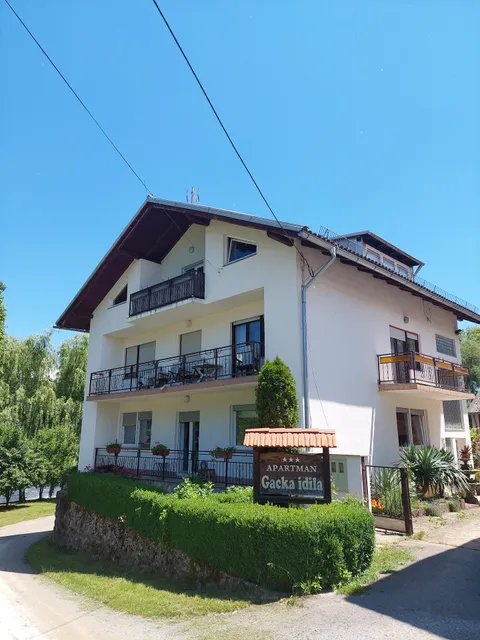 Apartman Gacka idila