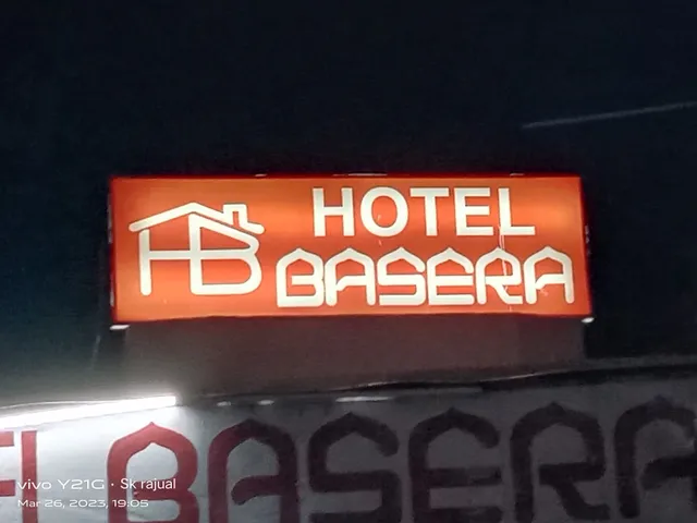 Hotel Basera