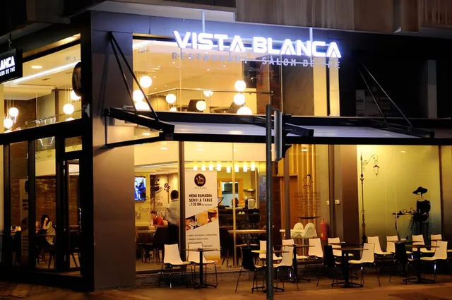 Vista Blanca Palmier