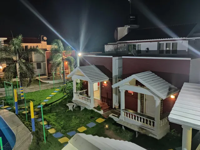 OYO Flagship 30484 Sand Beach Vadanemmeli