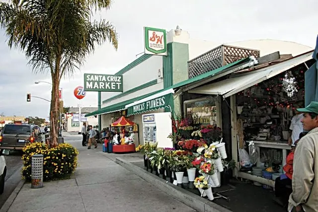 Santa Cruz Market