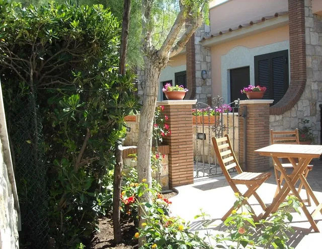 Loremar Bed & Breakfast