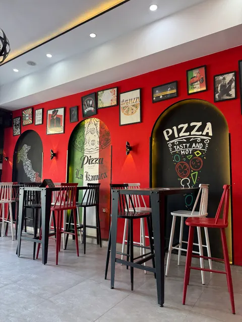Pizzeria La Kamora L'Aouina