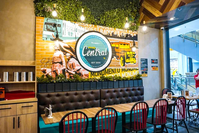 Frankie's New York Buffalo Wings SM City Grand Central