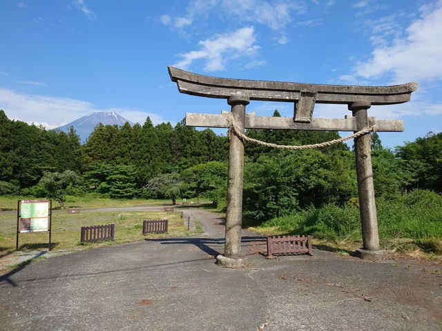 Hitoanasengen Shrine