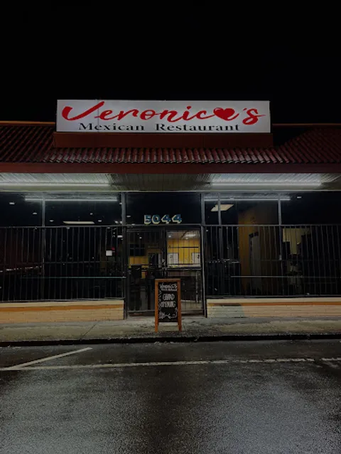 Veronica’s Mexican Restaurant - Poplar Level
