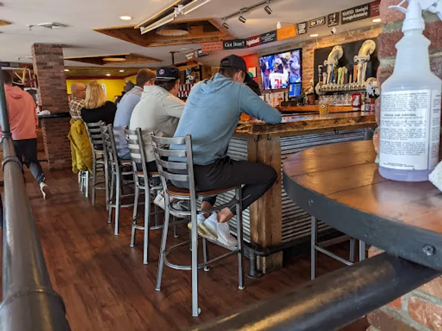 Valley Pub & Restaurant