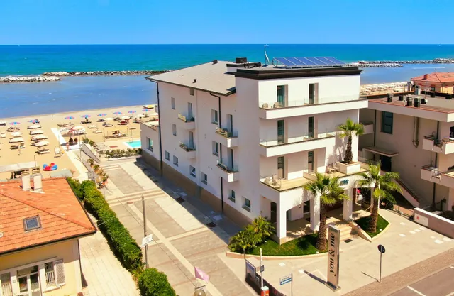 You & Me Beach Hotel