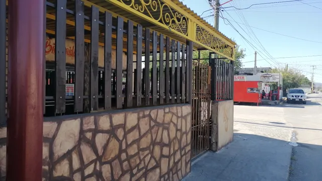 El A's del Chilaquil and eggs