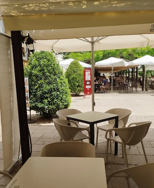 La fuente Terraza - Bar