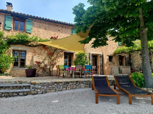 Le Mas des Amouriers