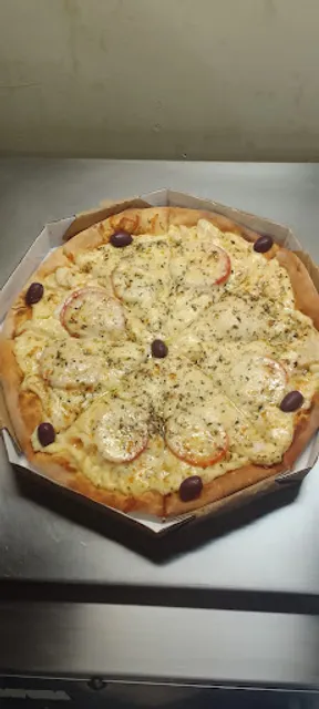 Hello Pizzaria e Esfiharia