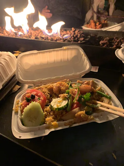 Bai Tong by Noi Thai