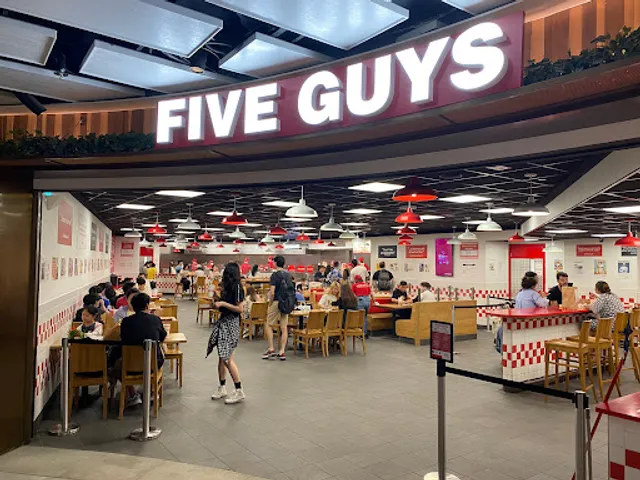 Five Guys K11