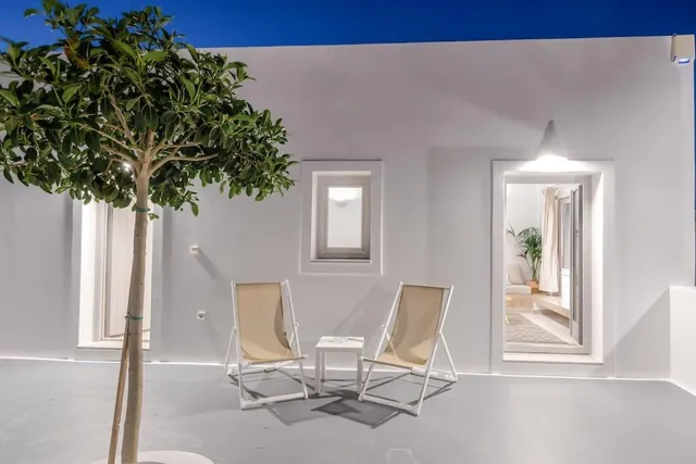 East Side Santorini Private Villa