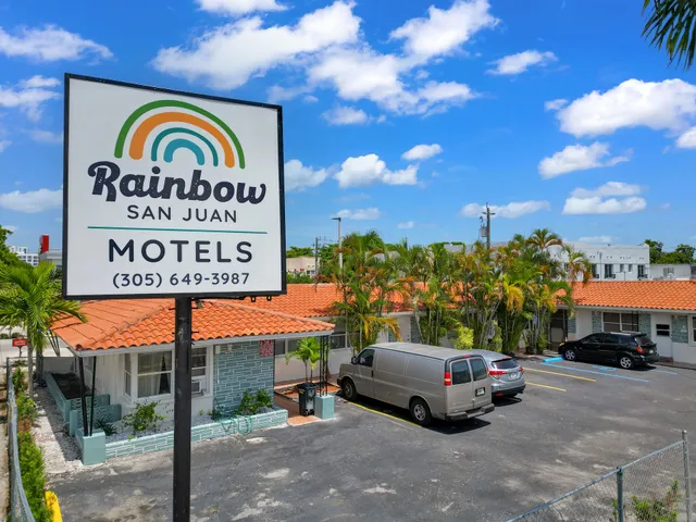 Rainbow Motel