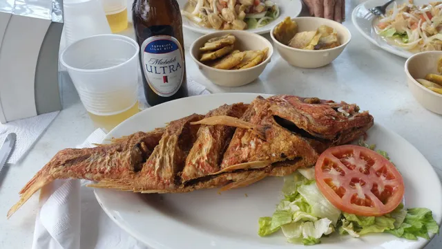 El Triángulo Sea Food 2