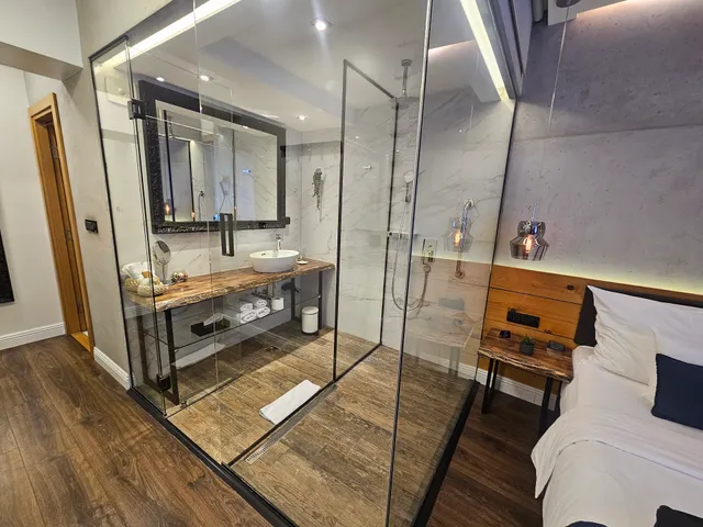 One Luxury Suites Belgrade