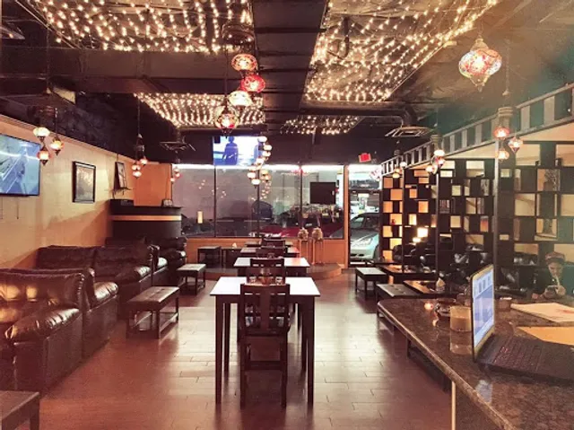 Desert Kings Hookah Lounge