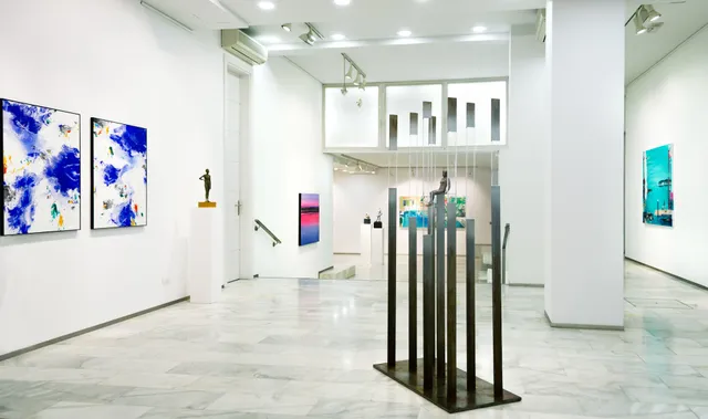 Bat Alberto Cornejo gallery