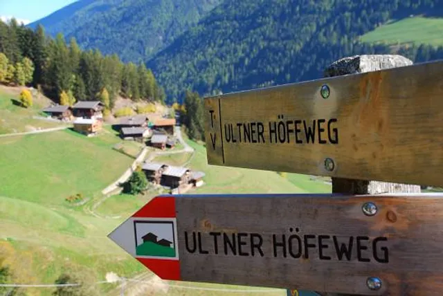 Ultner Höfeweg (Start)
