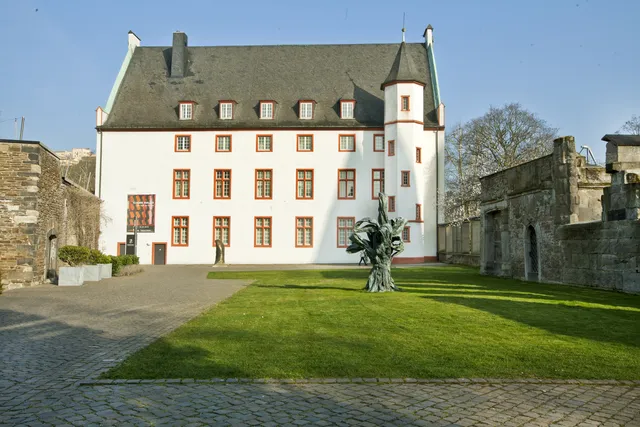 Ludwig Museum im Deutschherrenhaus. Coblence