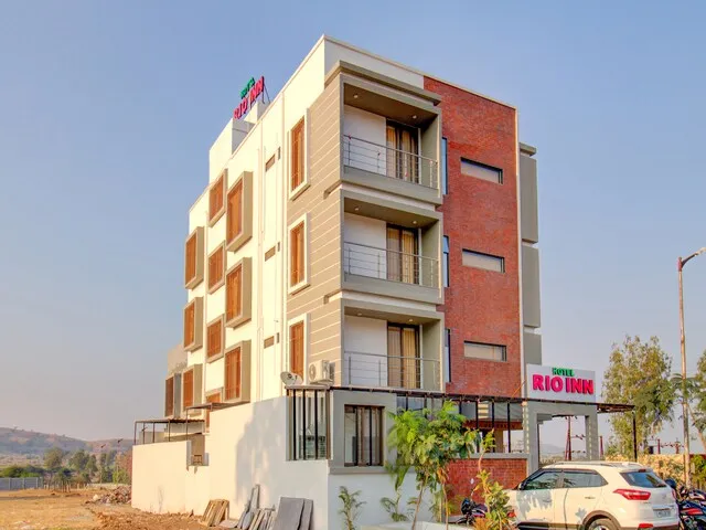 Capital O NSK181 Rio Inn