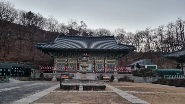 Gaehwasan Yaksasa Temple