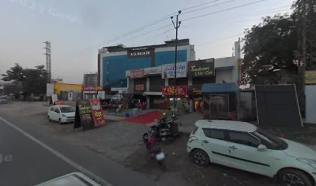 The King Dhaba & Restaurant