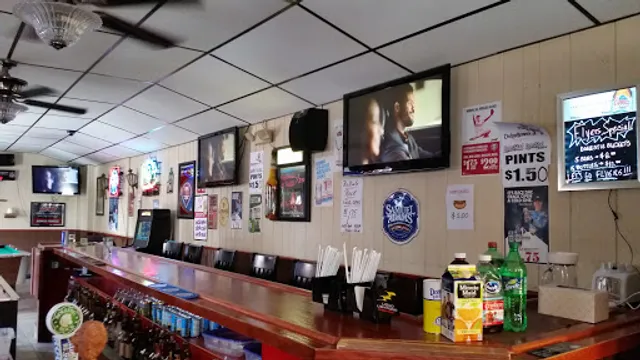 Ozzies Corner Tavern