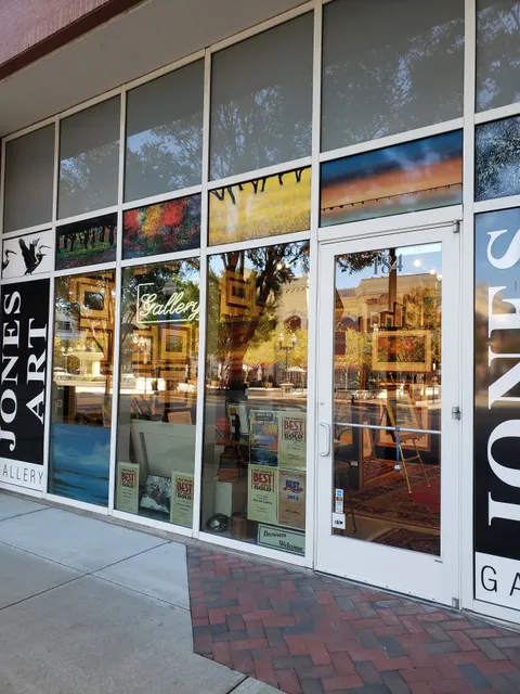 Jones Art Gallery