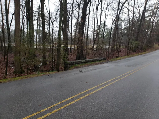 Harrison Bay State Park Group Camp Bathhouse