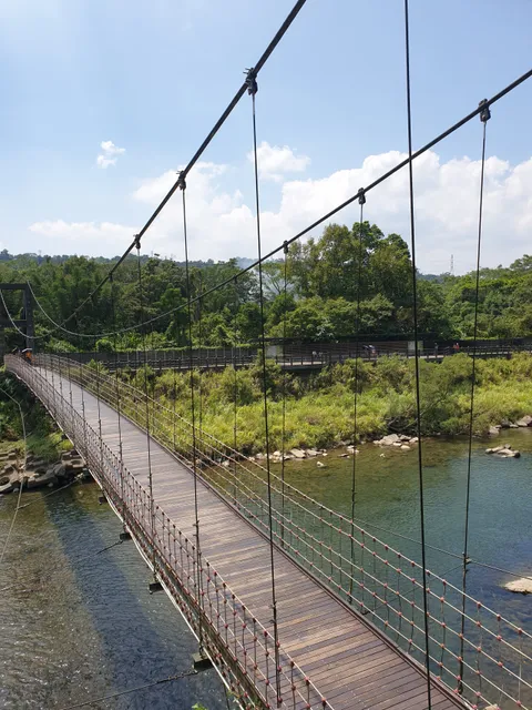 Pinglin Suspension Bridge