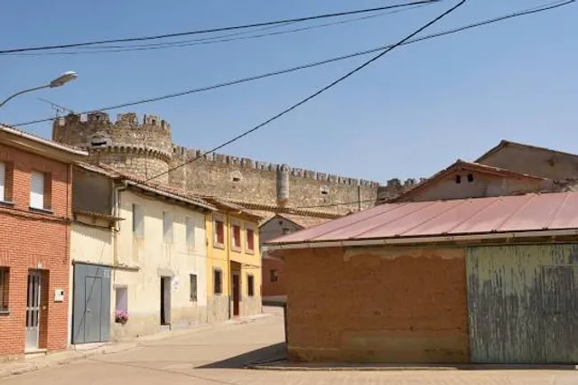 Castillo de Grajal de Campos