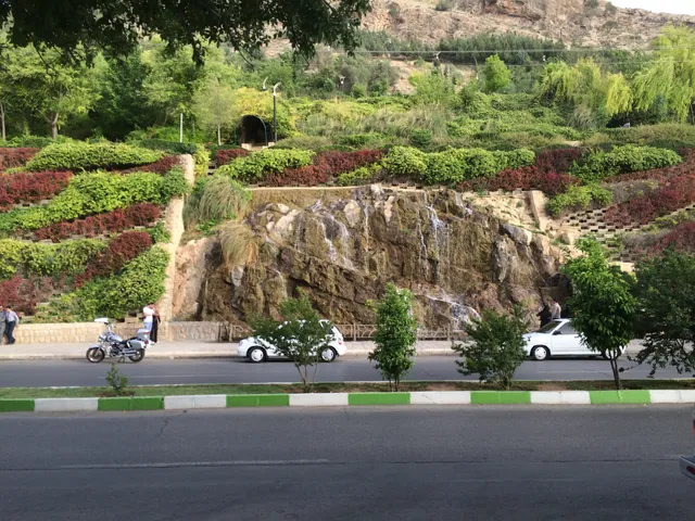 Qaleh Bandar Park