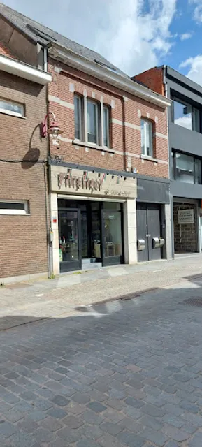 P'TITE ITALY by Lambruscoworld Vof