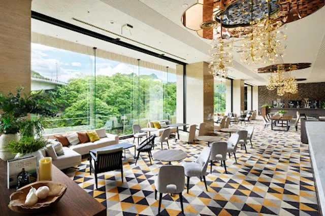 カフェ サンリバー