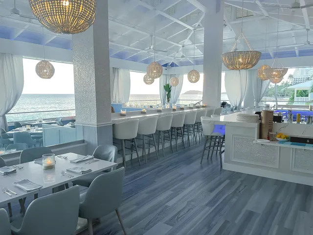 Isla Blue Restaurant