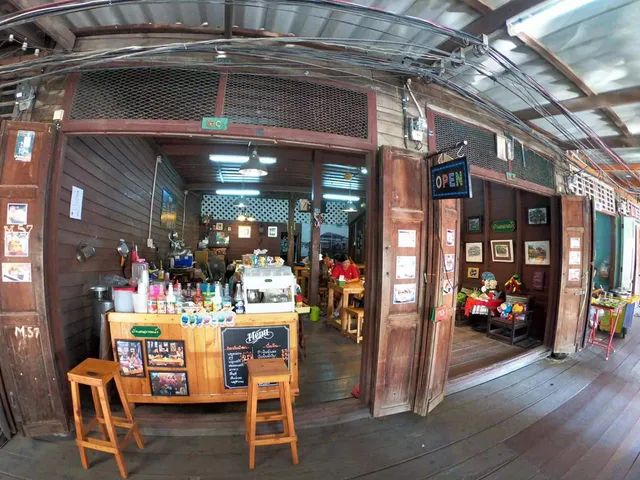 ตลาดโบราณบางพลี (โซนตลาดเก่า)