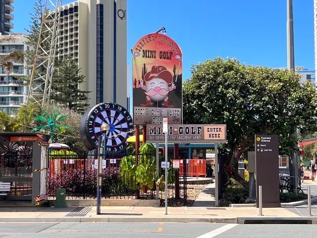 Surfers Paradise Mini Golf