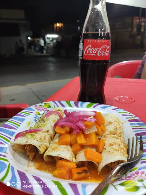 Abuelo Jaime Tacos y Tortas de Cochinita