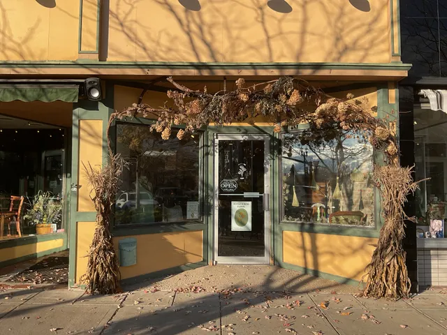 Bough and Bend Floral