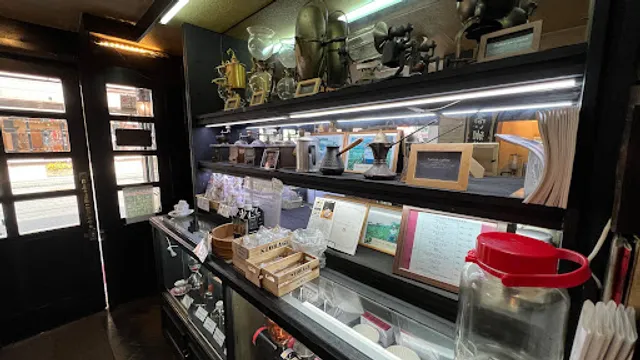 自家焙煎珈琲の店 シャモニー 上大川前店