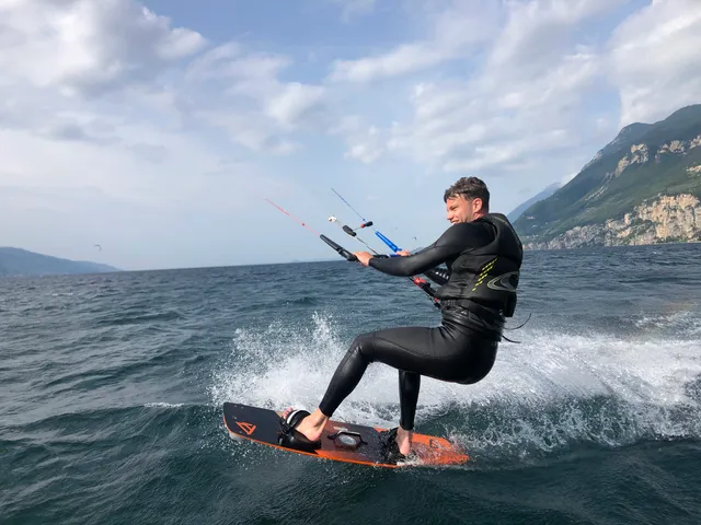 Gardasurf & Kiteguru