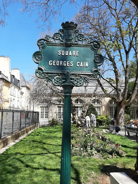 Square Georges-Cain